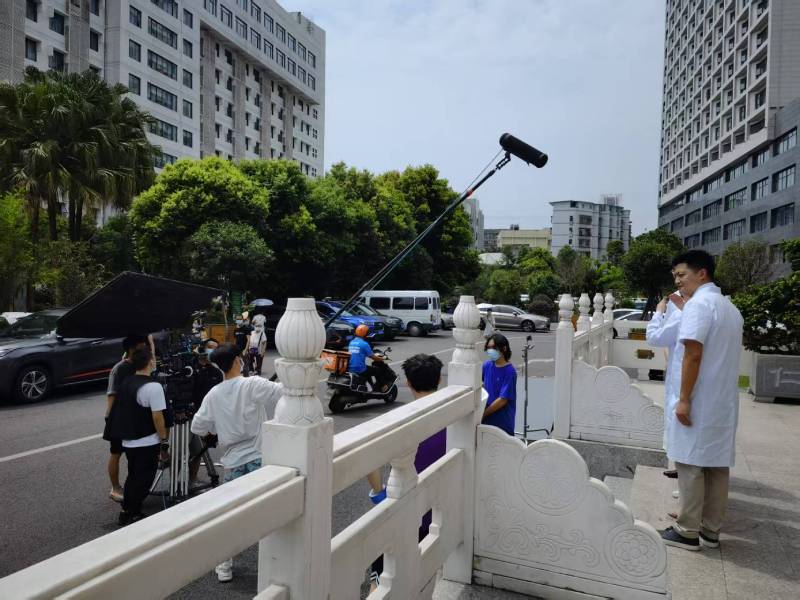 察隅县广告片拍摄公司低成本实现高规格制作的诀窍